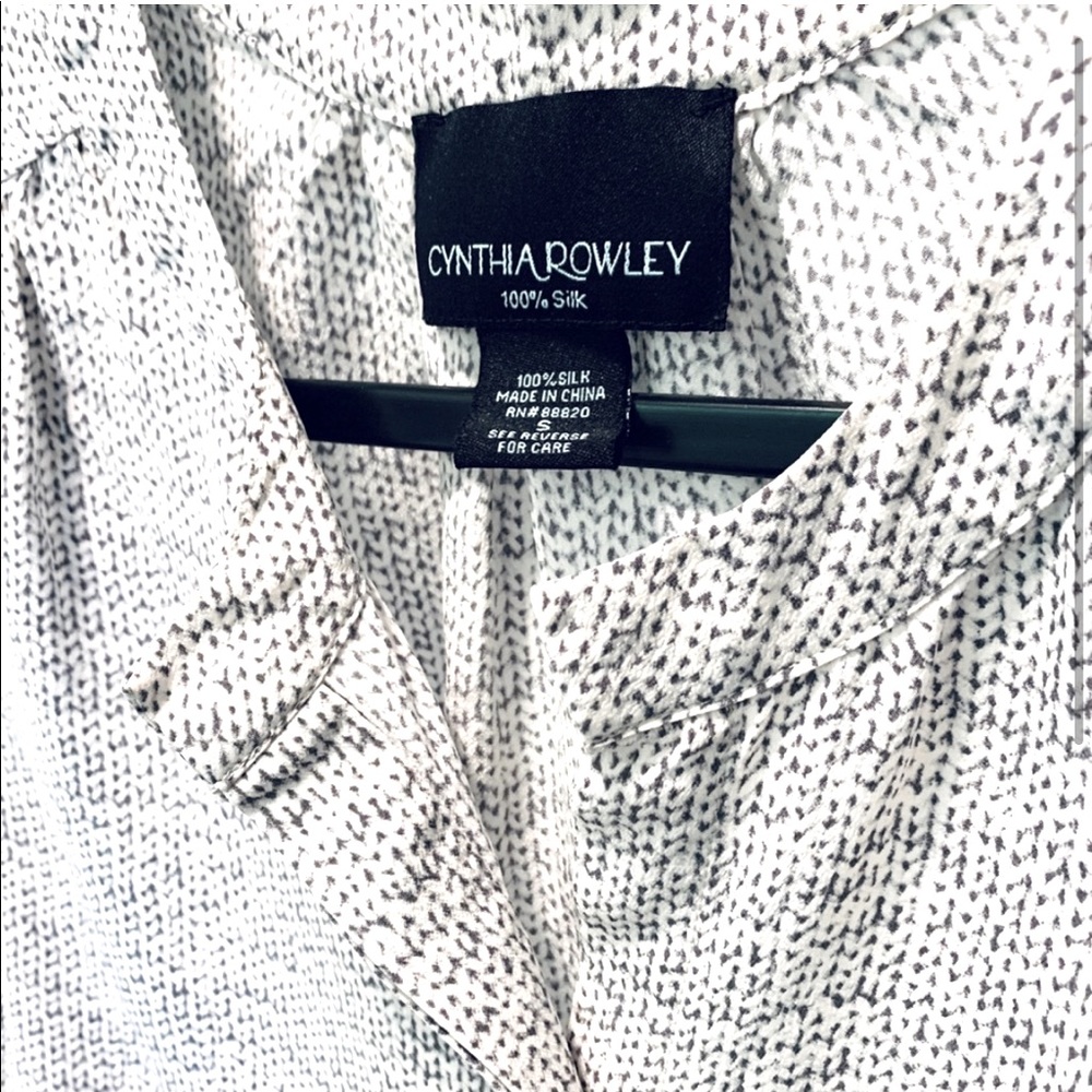 Cynthia Rowley 100% Silk Button Down Blouse